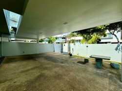 Huit (D26), Terrace #435742451